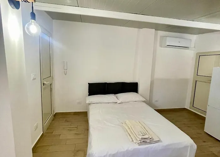 Blue House Ρέτζιο ντι Καλάμπρια