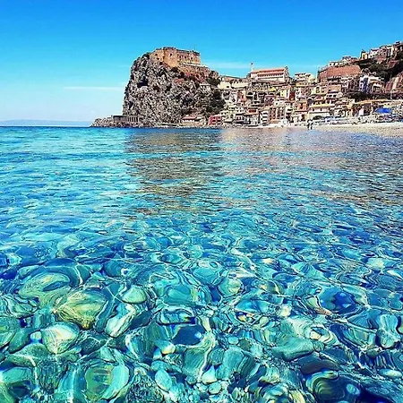 Blue House Ρέτζιο ντι Καλάμπρια
